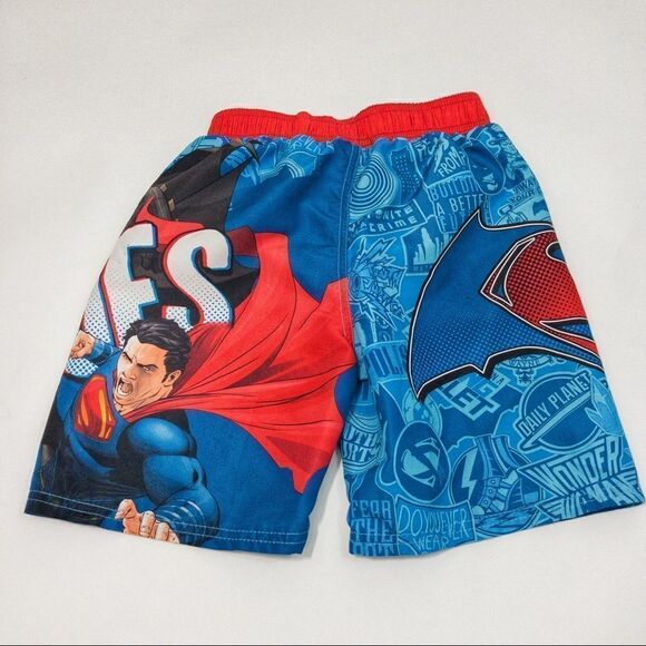 Batman V Superman Swim Trunks Sz 6/7 - Picture 3 of 6